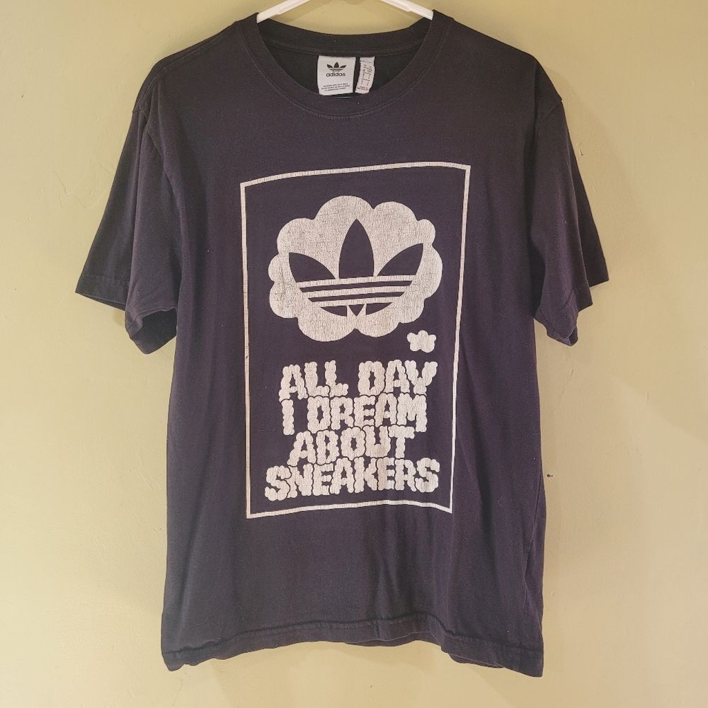 Adidas Size Small Black Graphic Crew Neck Tee